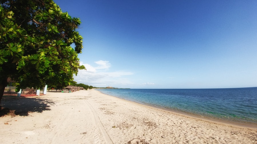 playa ancon in trinidad cuba relax