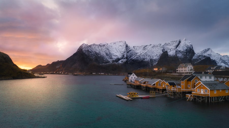 how much cost travelling to lofoten islands norway accomodation