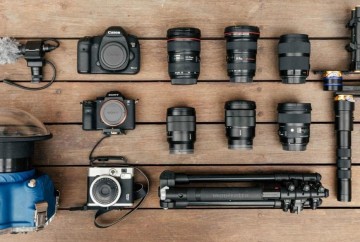best travel camera and lenses