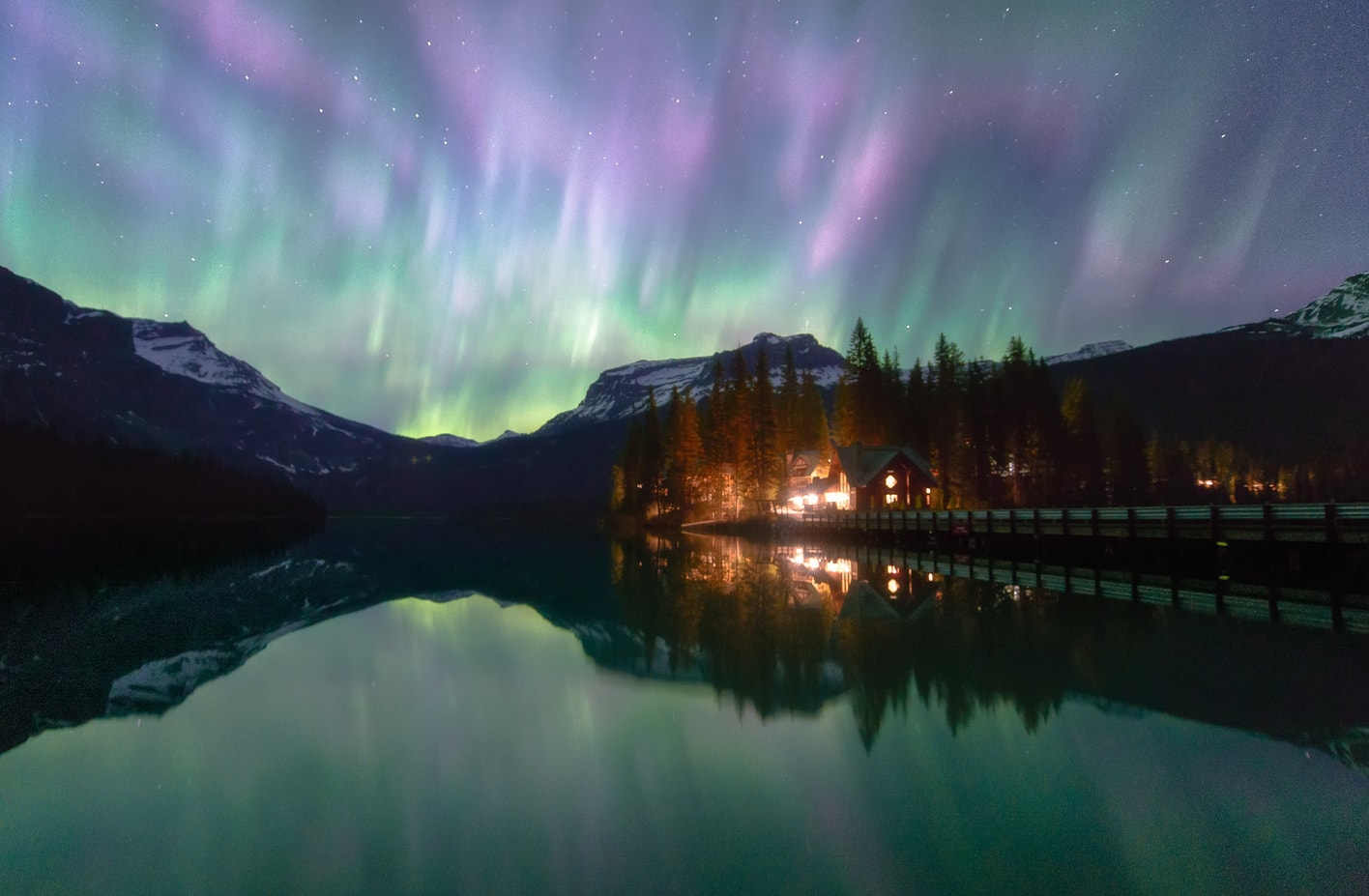 auroras boreales lago emerald yoho national park como ver auroras boreales en emerald