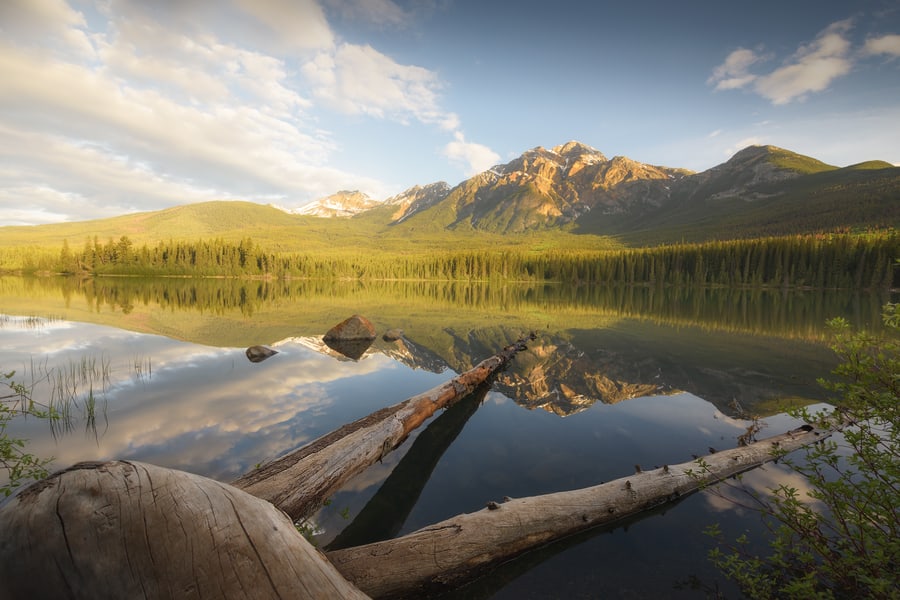 best lakes in jasper national park pyramid lake