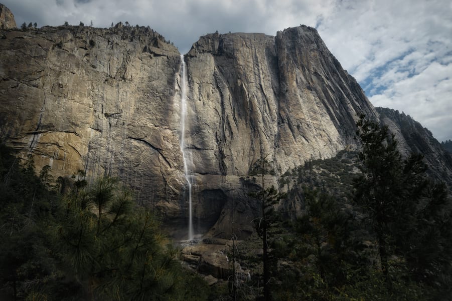 cascada yosemite viaje parques nacionales costa oeste estados unidos