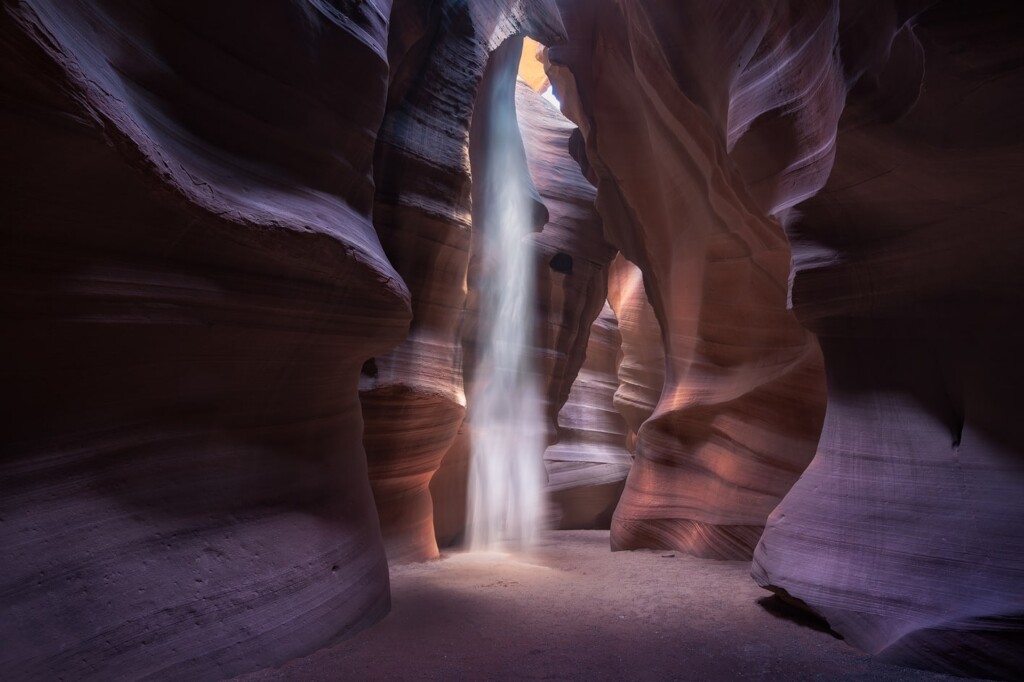 Upper Canyon, how far from las vegas to antelope canyon