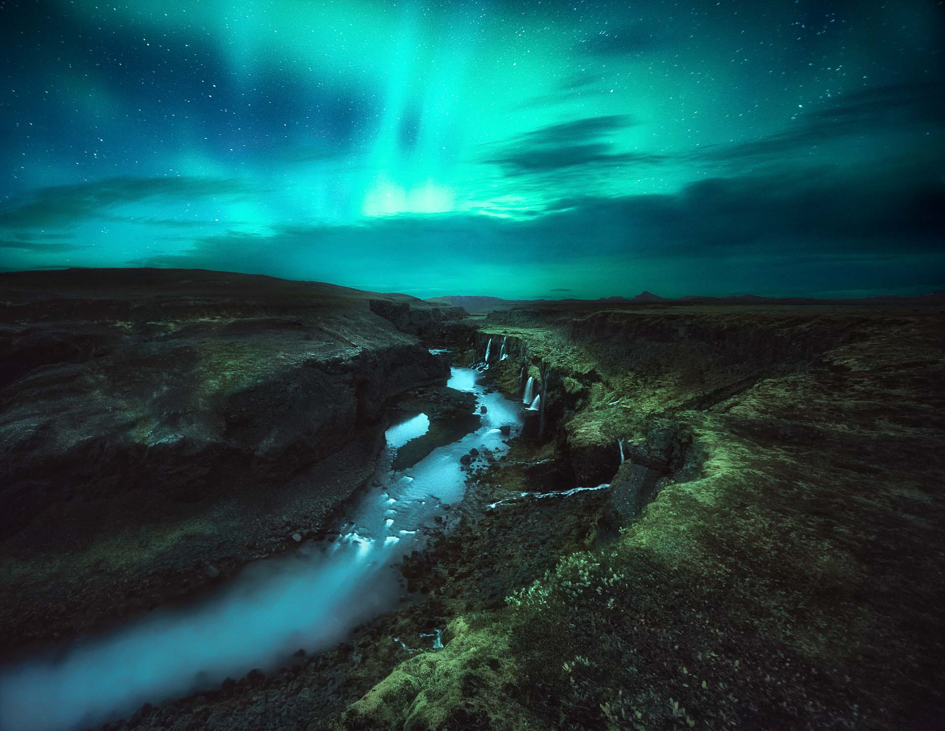 Auroras boreales Islandia cañón  Sigoldugljufur 