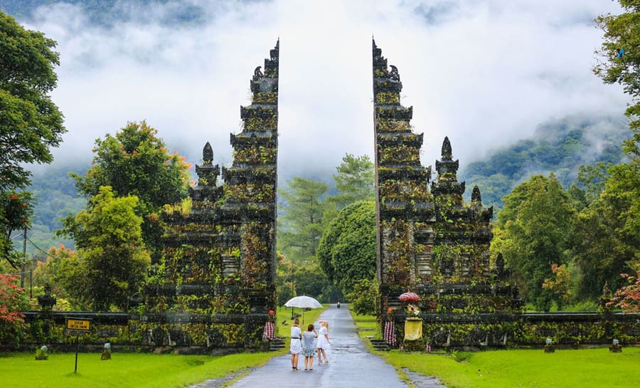One of the best things to visit in Bali is Handara Gate