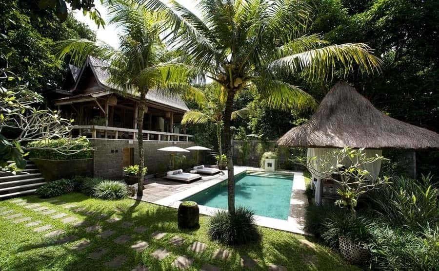 Piscina infinita en Bali alojamientos