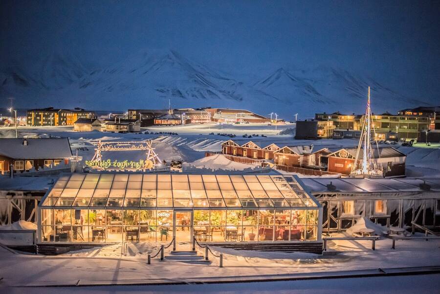 Mary-Ann's Polarrigg, a Northern Lights Norway resort with plenty of amenities