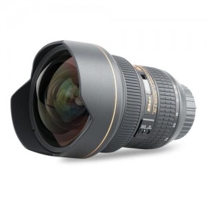 Mejor lente Nikon para fotografiar auroras boreales