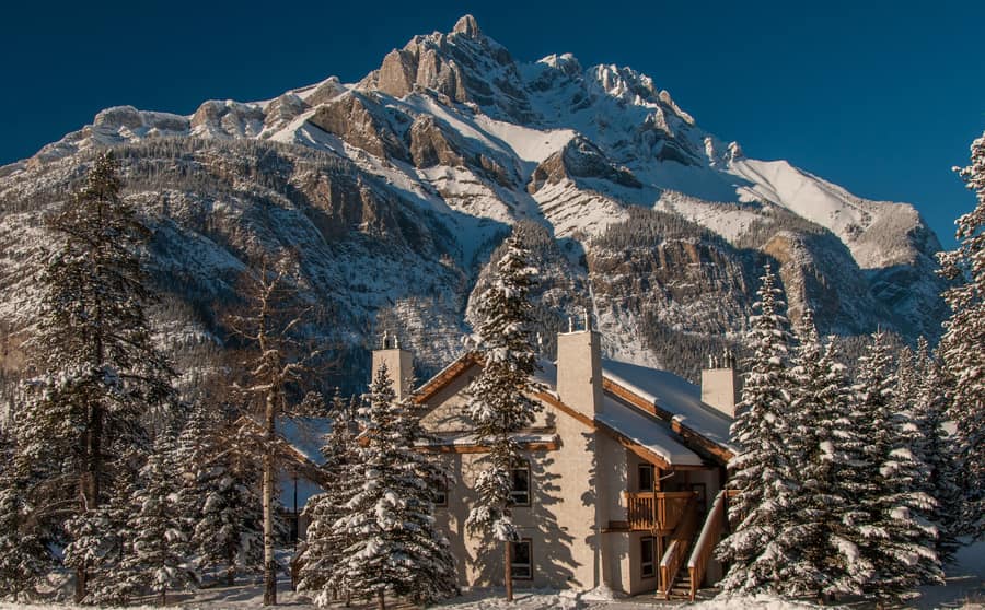 Banff Rocky Mountain Resort, un hotel en Banff Canada que recomiendo