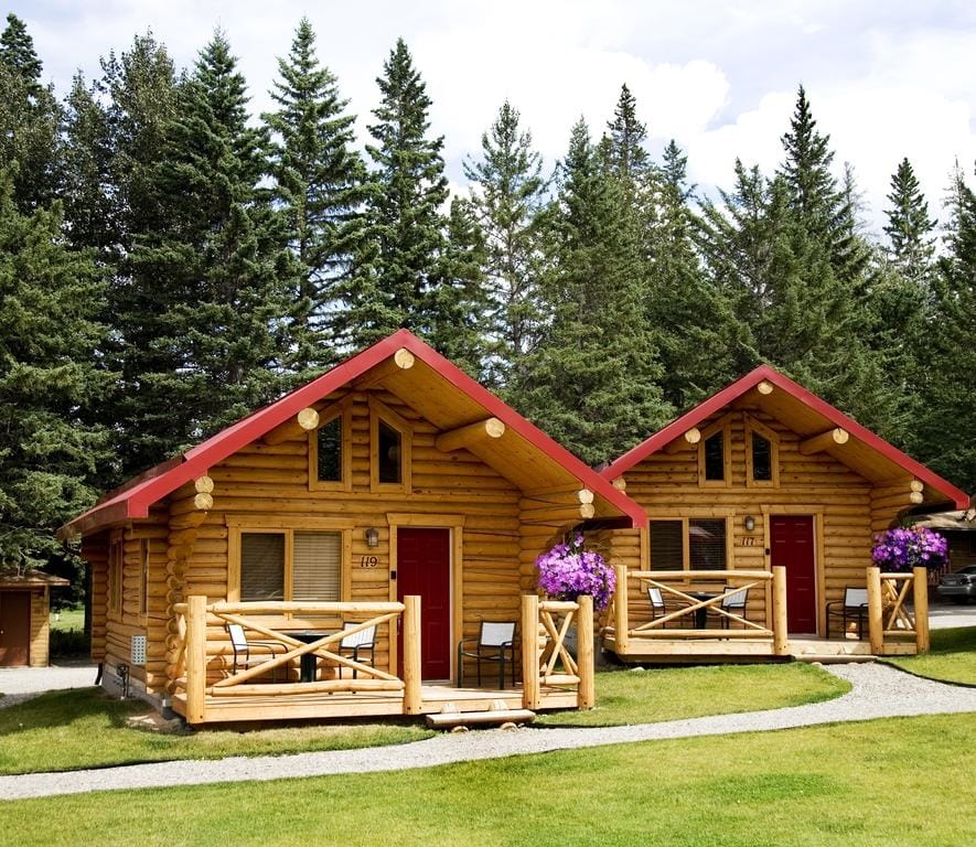 Pocahontas Cabins, an original accommodation in Jasper Pocahontas