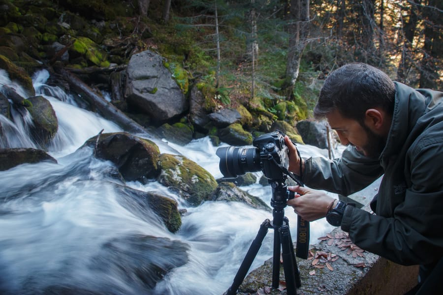 Mirrorless vs. DSLR for professionals