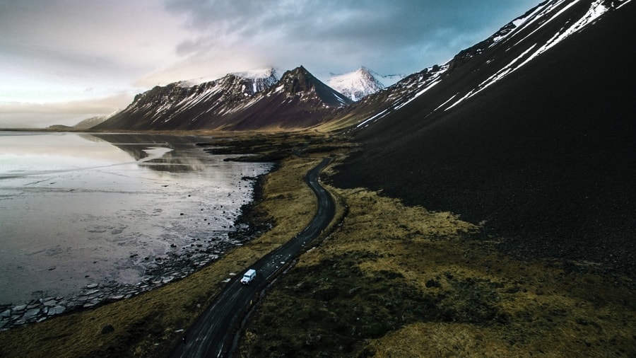 Conducir la Ring Road de Islandia en invierno