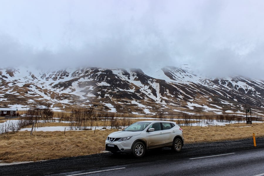 Alquilar un turismo en Islandia