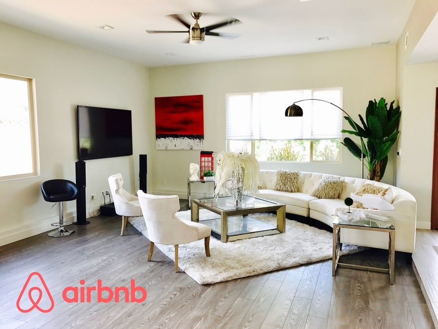 Rent apartments with Airbnb promo