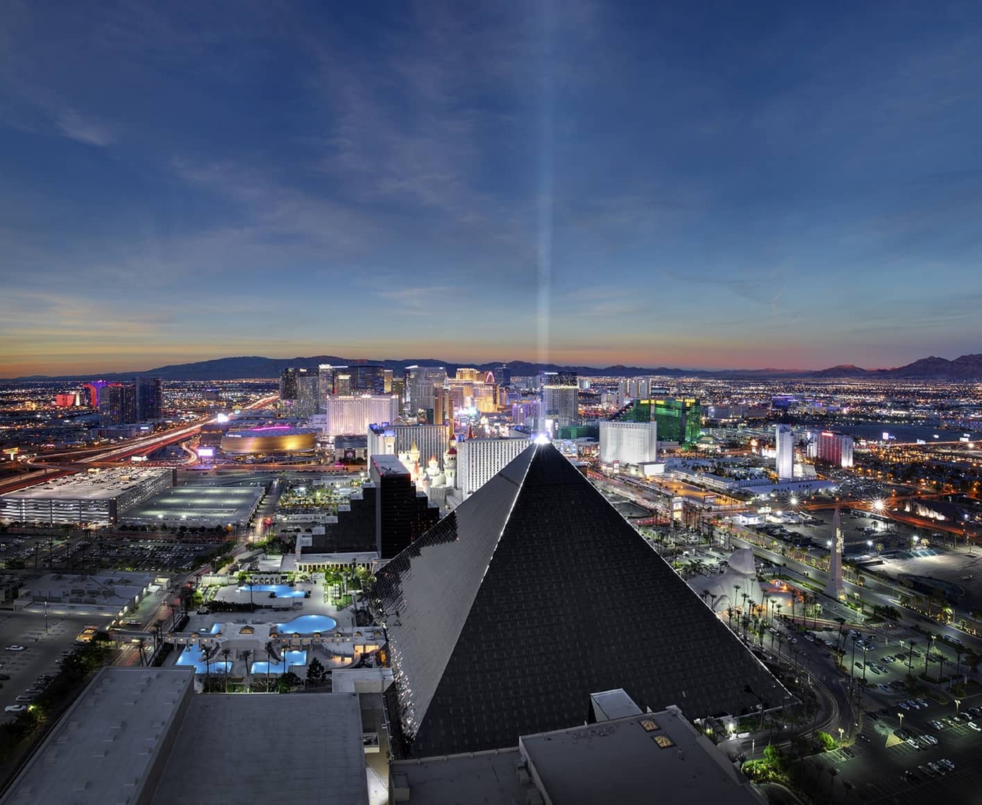 The Luxor, themed hotel rooms in las vegas
