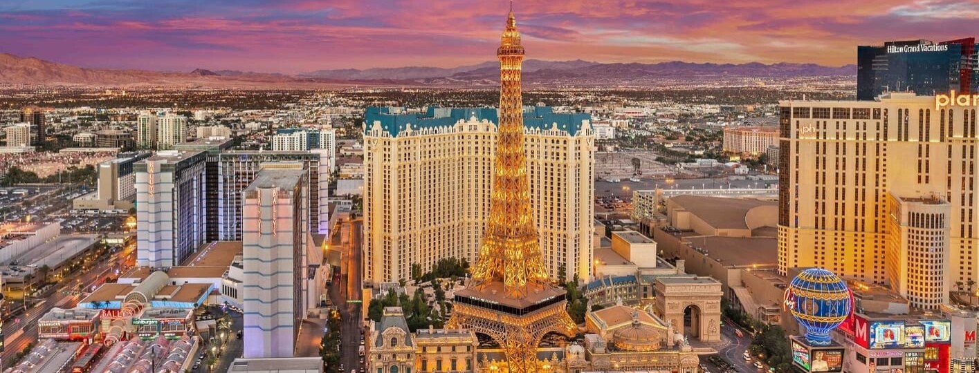 Eiffel Tower in Las Vegas Restaurant Review + Prices