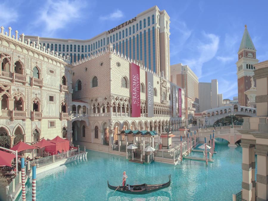 Paseo en góndola en The Venetian, cosas que hacer en Las Vegas para adultos