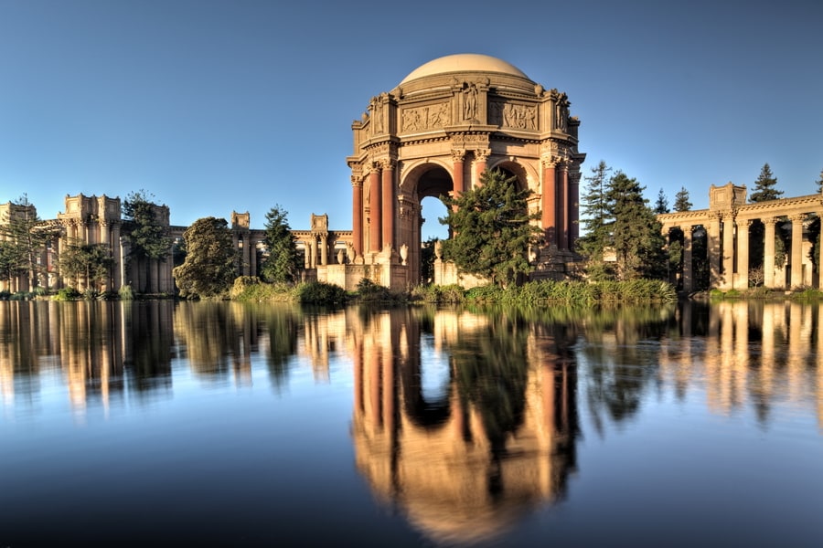 Palace of Fine Arts, an attraction to visit in San Francisco