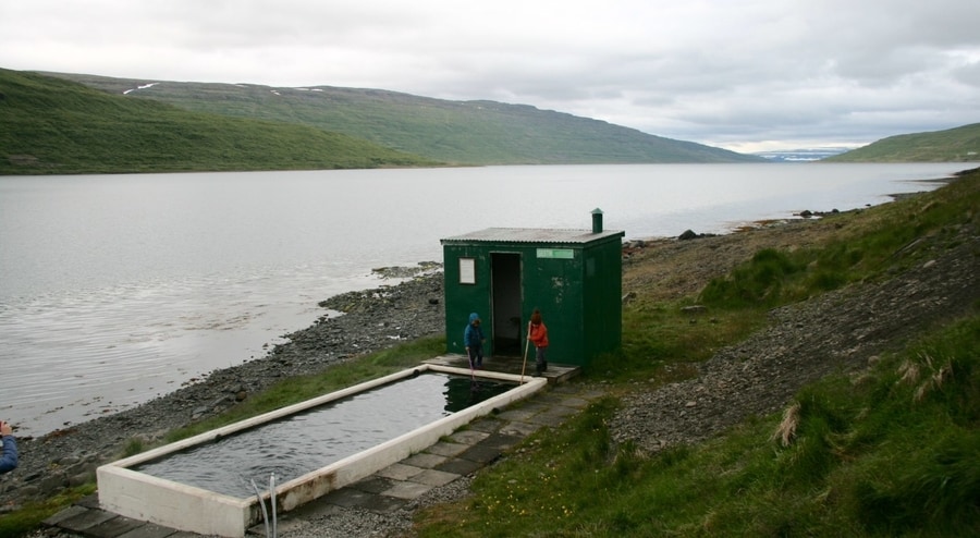 Hörgshlíð Hot Pot, aguas termales Islandia con vistas