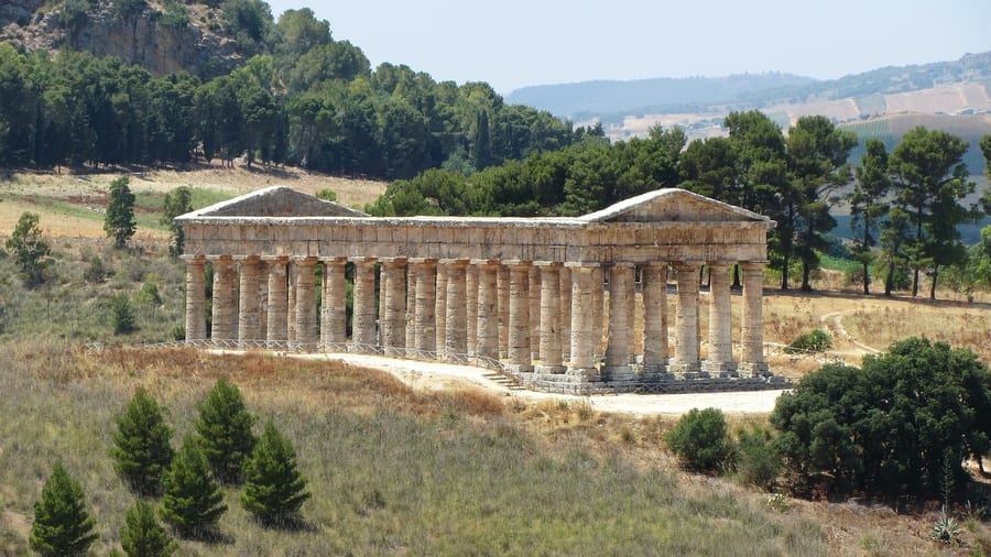 Segesta Temple, best places to go to in Sicily