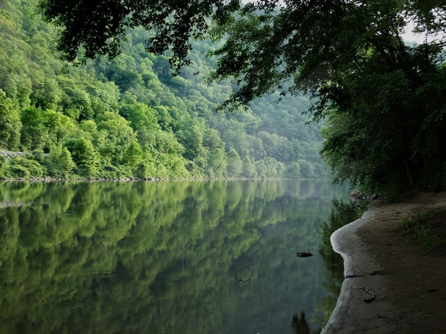 10. Delaware Water Gap, a beautiful place to go in New Jersey