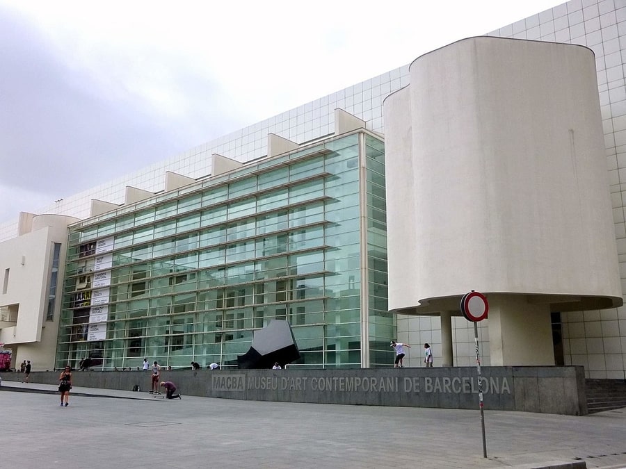 Barcelona Museum of Contemporary Art, what can you do in Barcelona