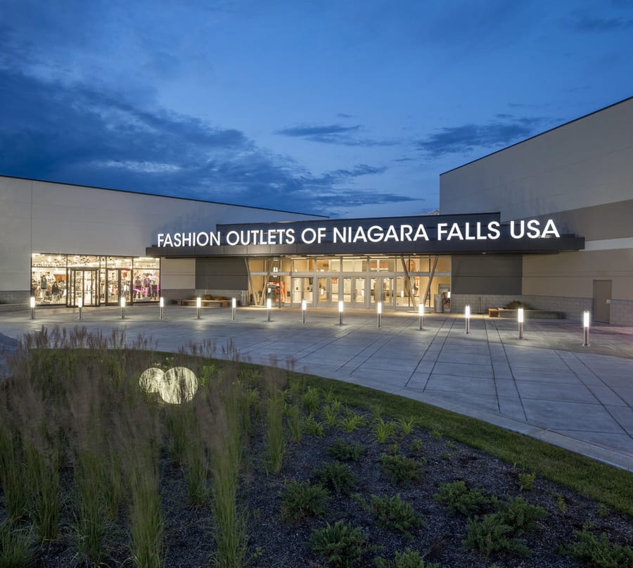 Niagara Falls Shopping Outlet Tour, fun things to do in Niagara Falls NY