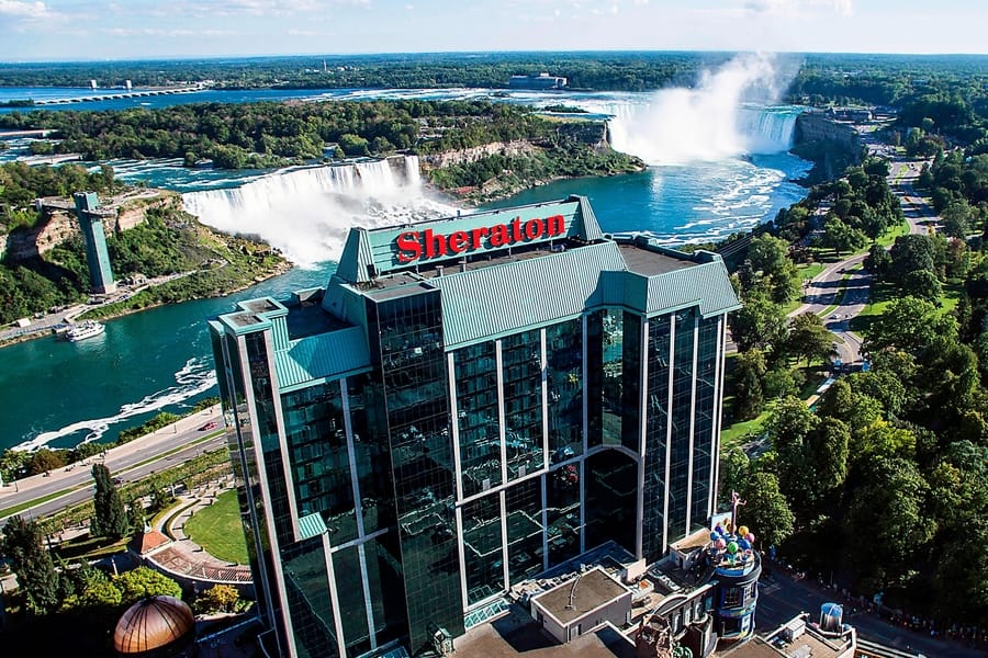 Sheraton on the Falls, hotels on the Canadian side of Niagara Falls