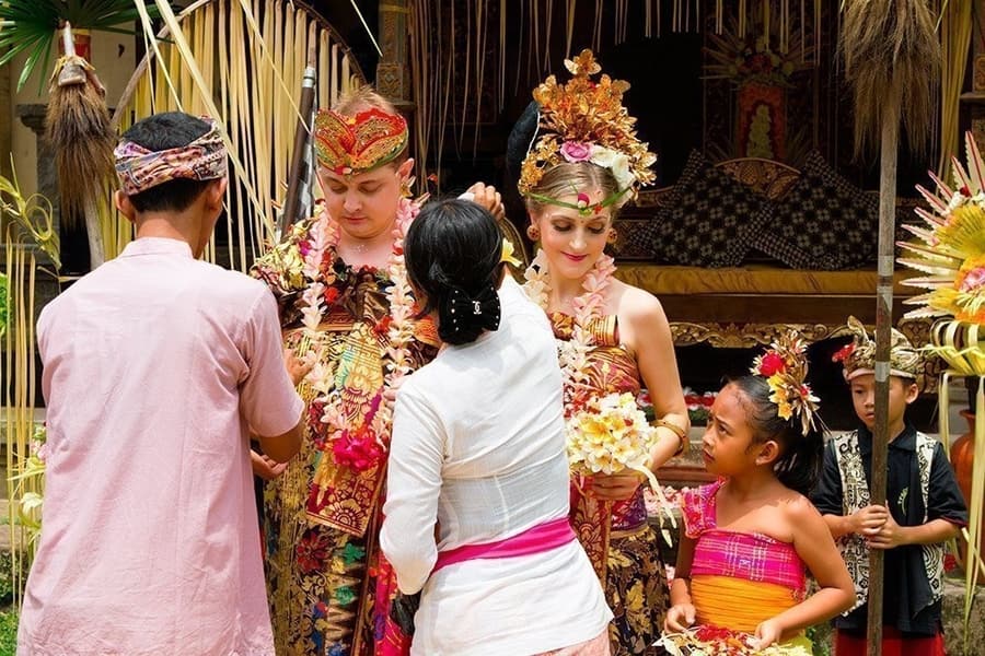 Casarse en Bali. Algo romántico que hacer en Bali
