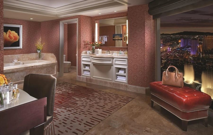 Bellagio, 5 star hotels in las vegas with hot tub