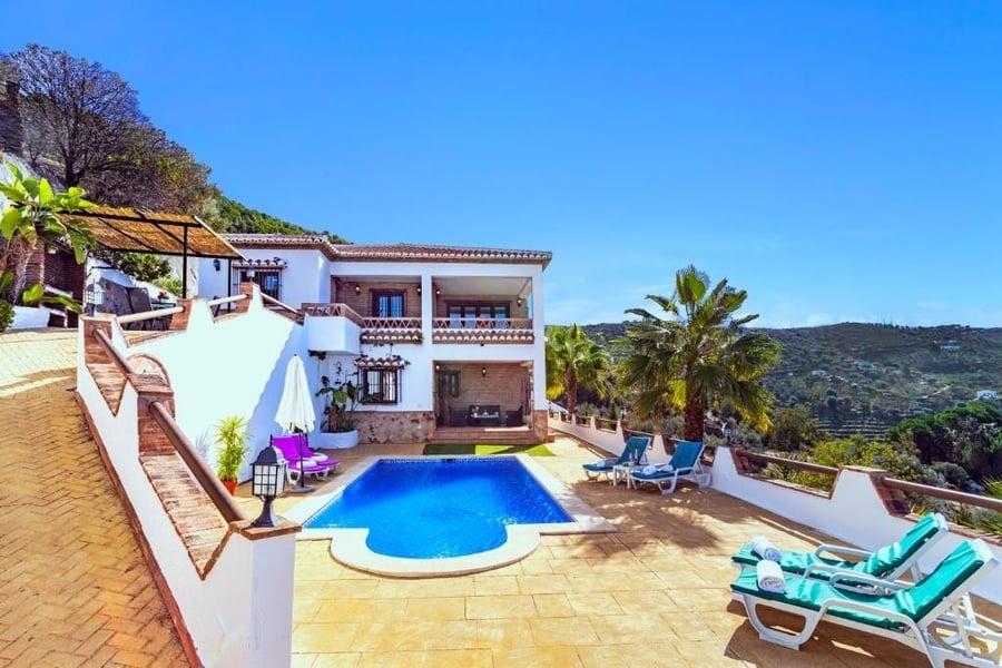 Holiday Home El Encinar, casas rurales en España con piscina