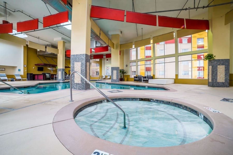 Bluegreen Vacations Club 36, best Las Vegas hotels with indoor pools