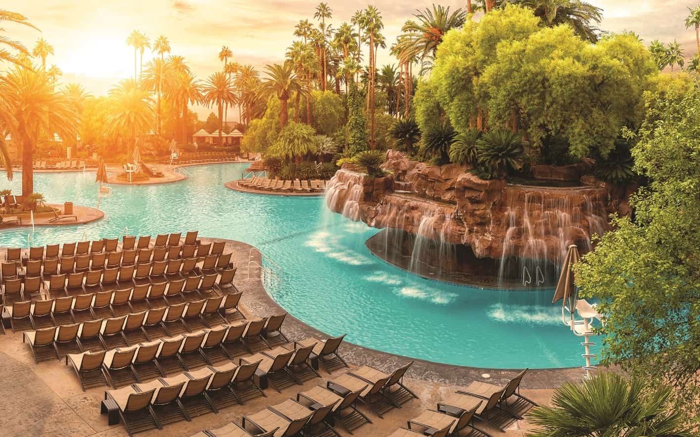 The Mirage Pool, parques acuáticos divertidos en Las Vegas