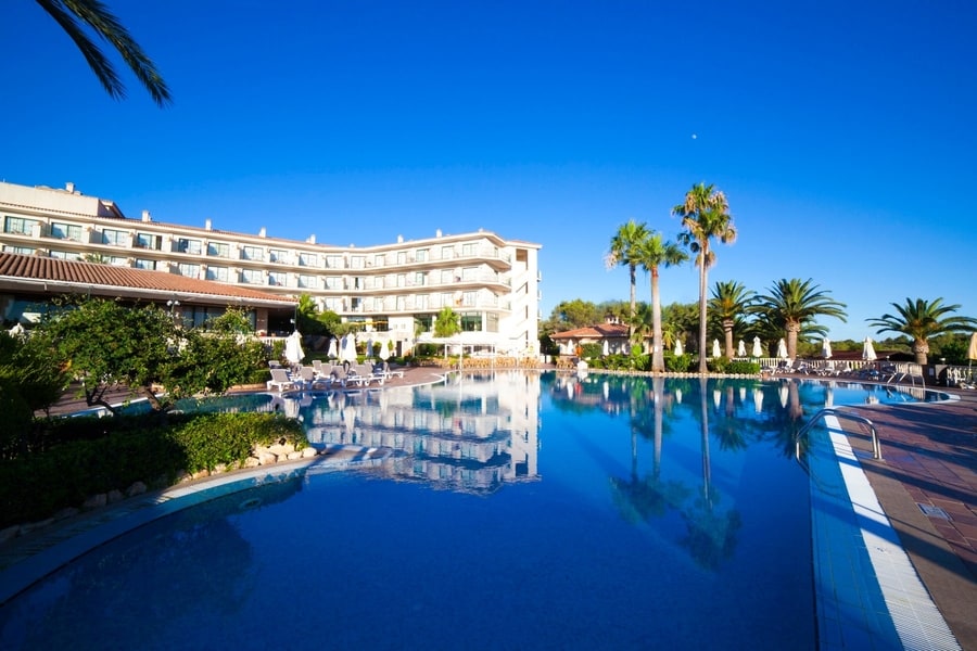 Valentín Son Bou, hotels in Spain all-inclusive