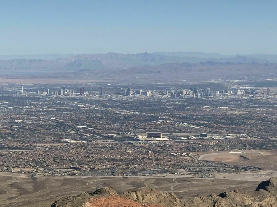 Red Rock Canyon, mountain views in Las Vegas