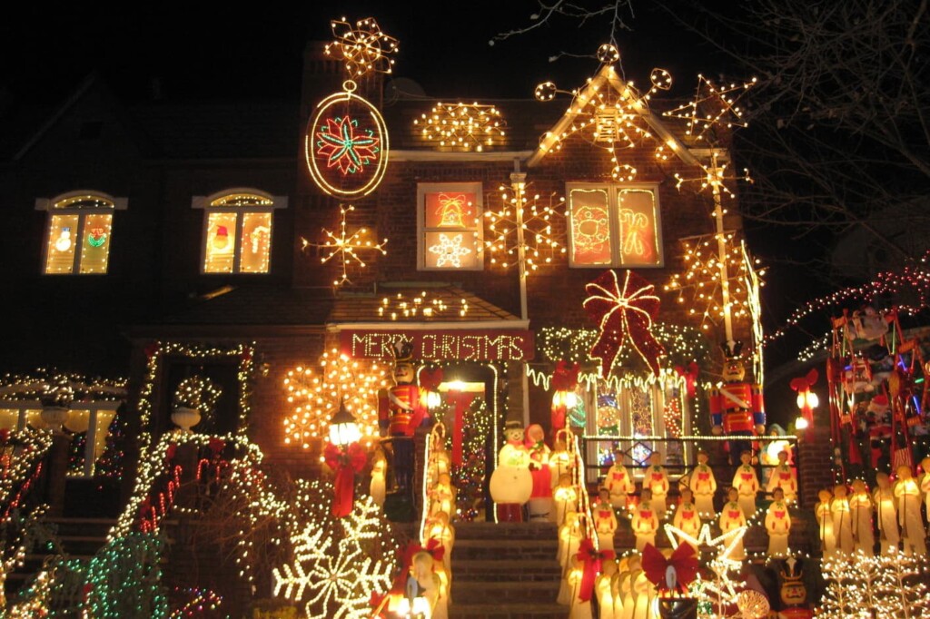 Dyker Heights Christmas lights, things to do in NYC for Christmas