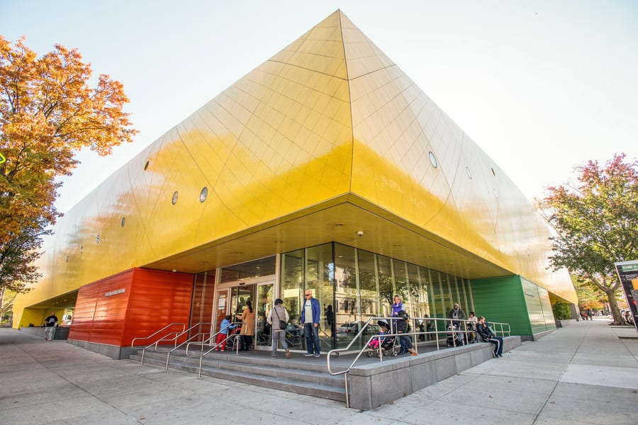 Exterior of the Brooklyn Children’s Museum, fun museums in brooklyn