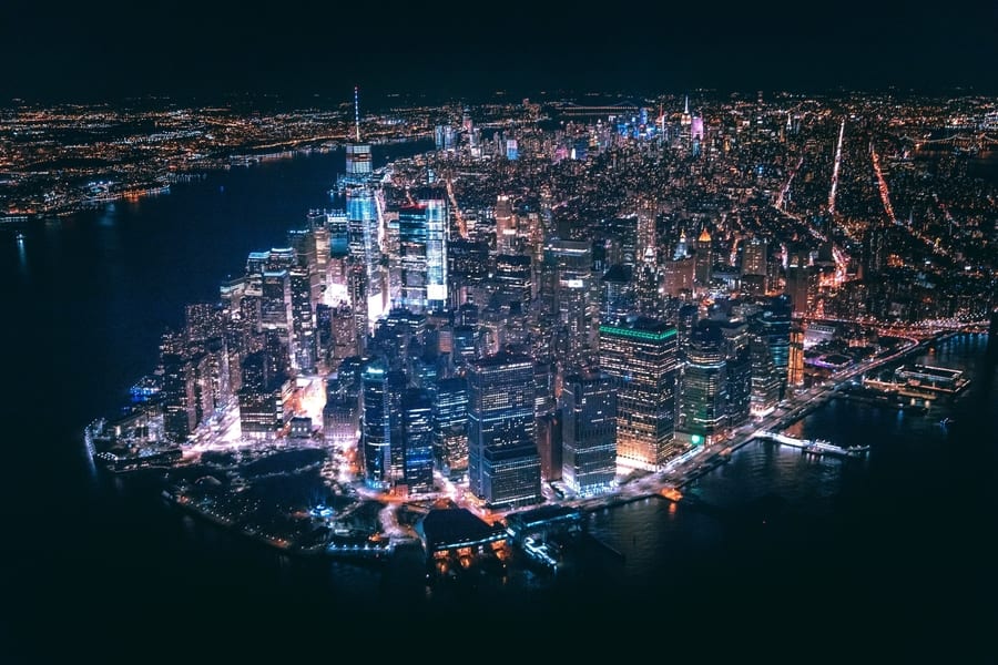 Manhattan de noche, helicóptero nueva york