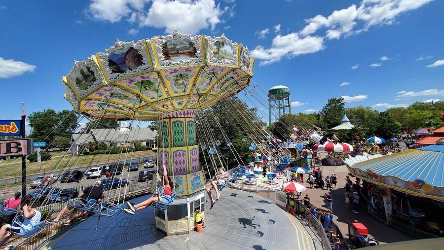 Amusement parks from New York City