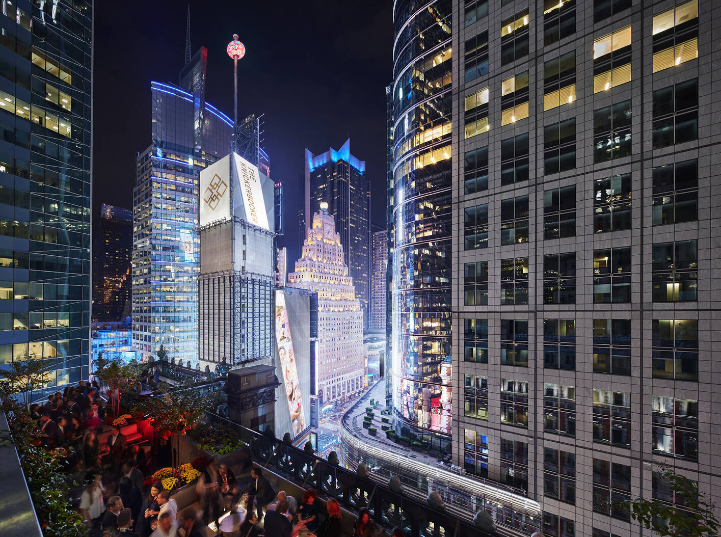 St. Cloud Rooftop Bar, uno de los lugares que visitar en Times Square