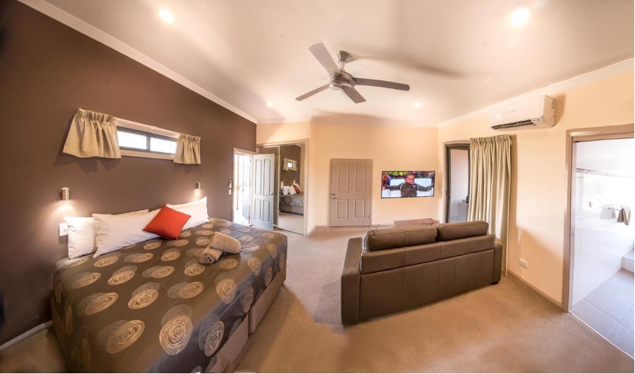 Broken Hill outback resort in Broken Hill, Australia