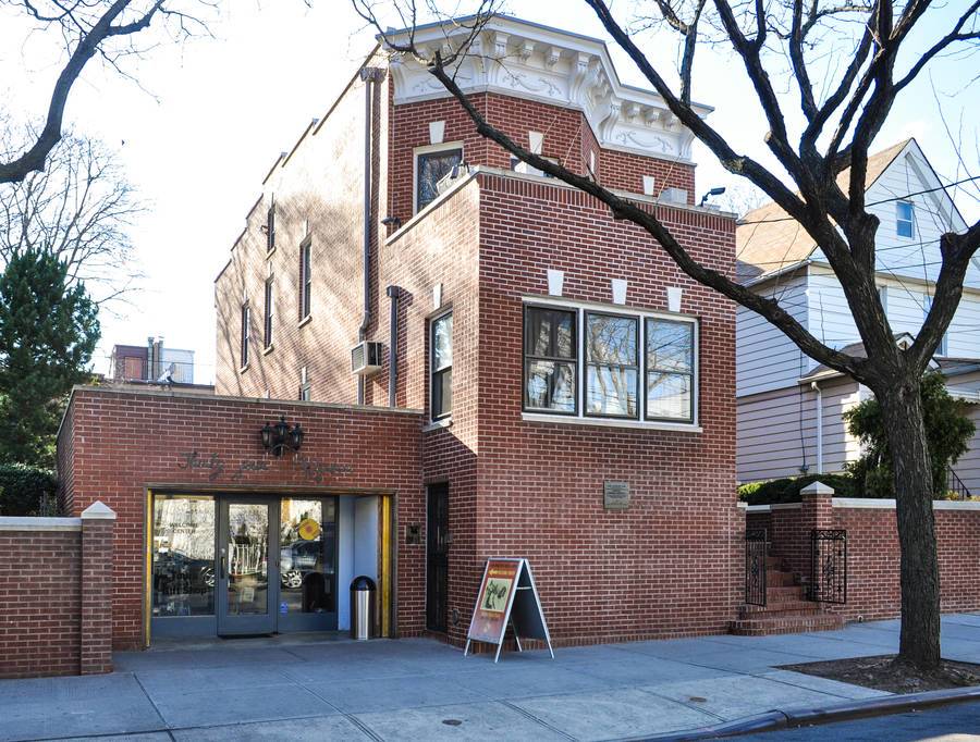 Louis Armstrong House Museum, museum admission in queens