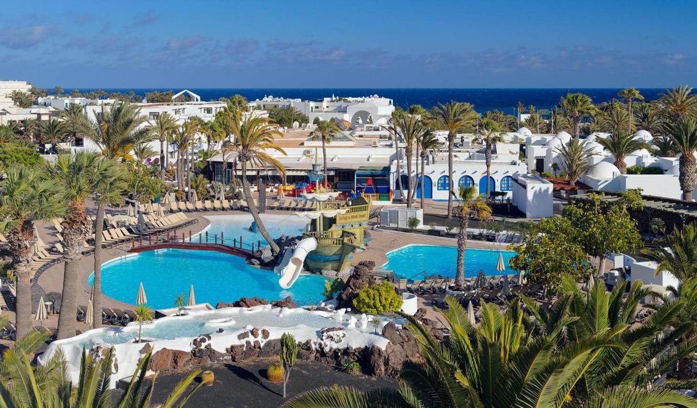 H10 Suites Lanzarote Gardens, un hotel donde ir de vacaciones con los más pequeños en Costa Teguise