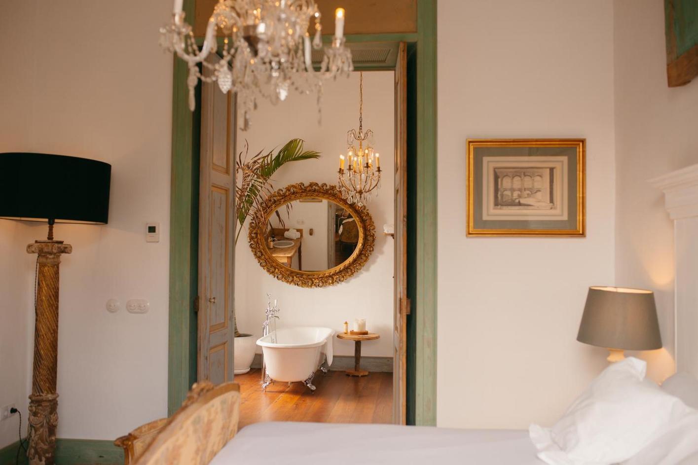 Hotel Emblemático La Casa de los Naranjos, un alojamiento con encanto en una zona tranquila en Lanzarote