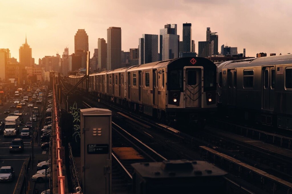 Subway train, guide to NYC subway