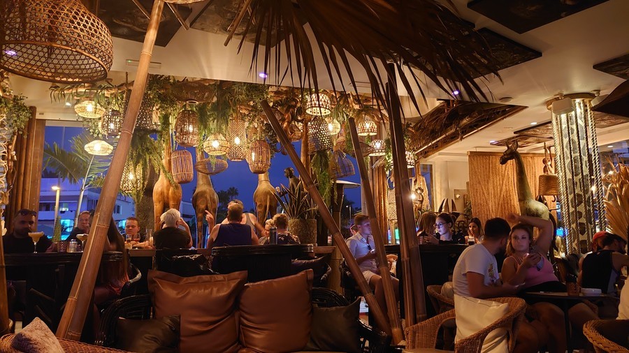 Monkey Beach Club, nightclubs in puerto de la cruz tenerife