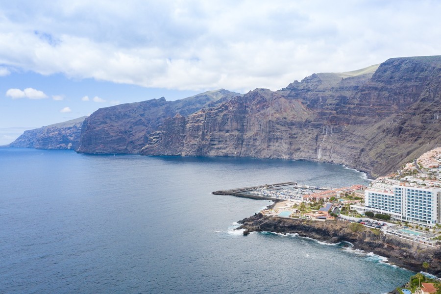 Archipenque viewpoint, los gigantes beach tenerife