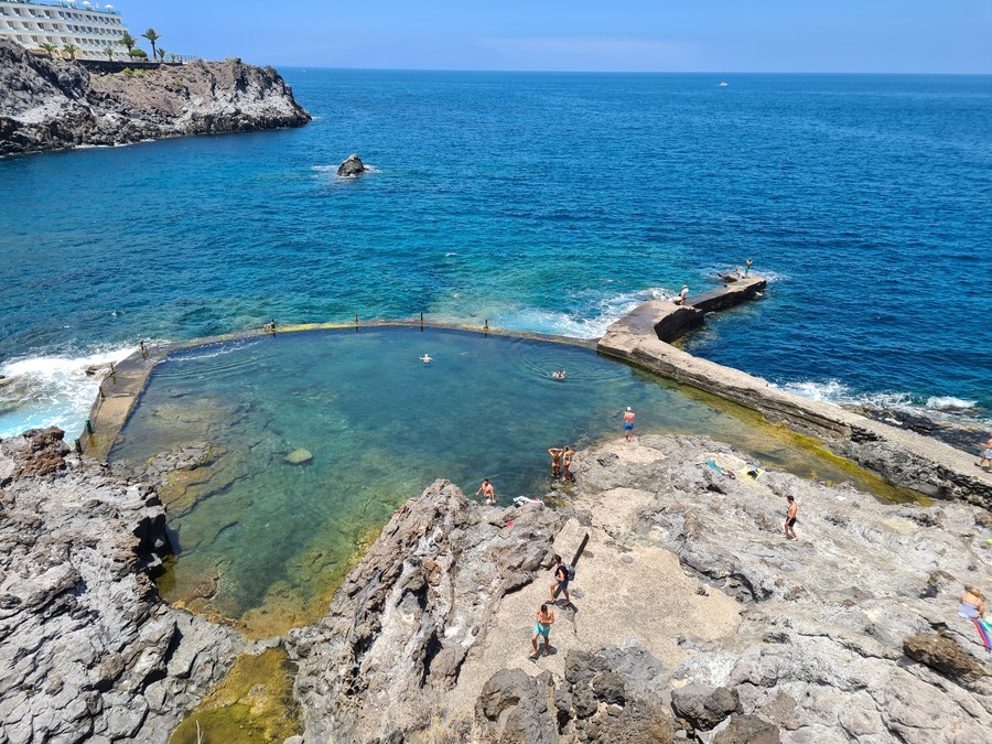 Charco de Isla Cangrejo, natural swimming pool tenerife