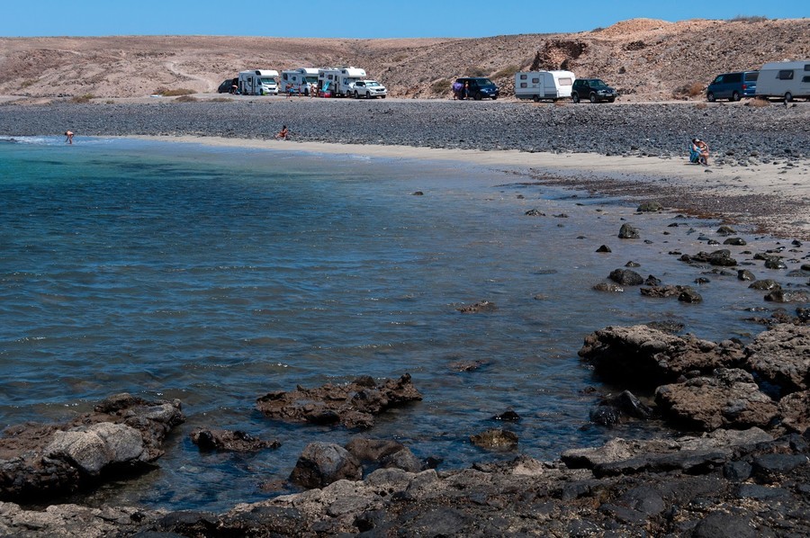 Las playas de Pájara son algunos lugares para acampar en Fuerteventura