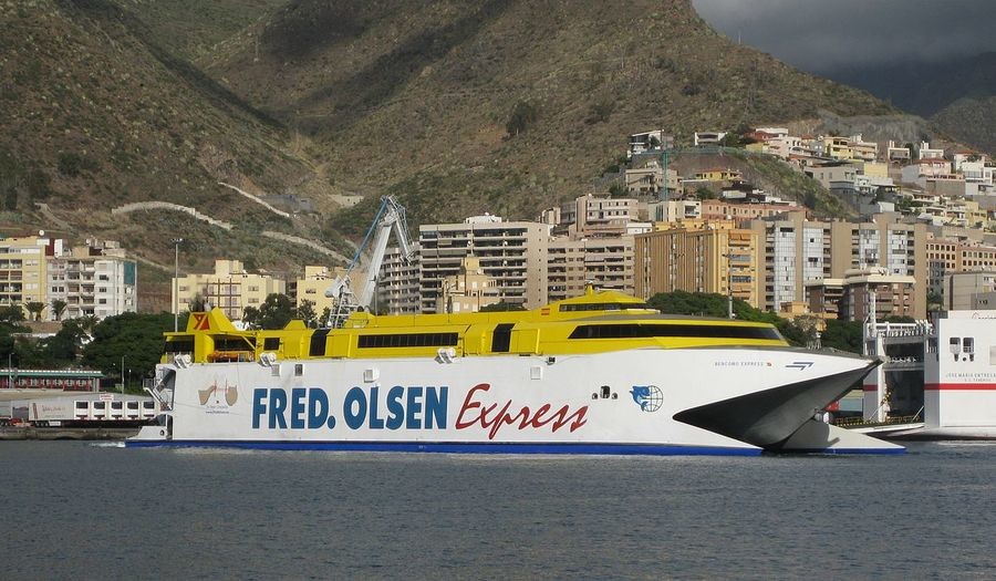 Fred Olsen Express, ferry to la gomera from tenerife